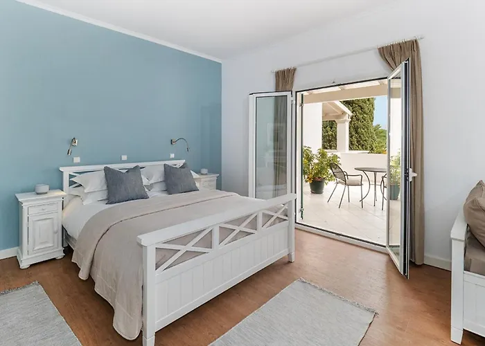 Hotel Bella Mare Kassiopi