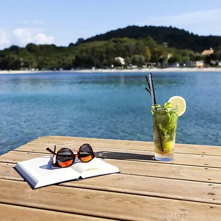 Bella Mare Szálloda Kasziópi