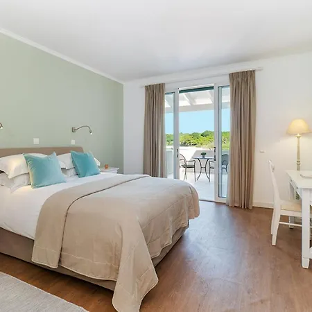 Bella Mare 4* Kasziópi